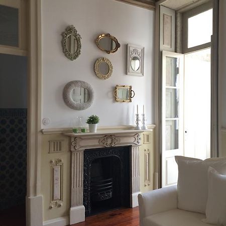 Get A Unique And Luxury Flat Apartment Porto Bilik gambar